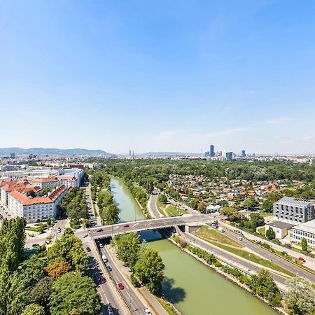 Design Apartment With Amazing View Over Vienna Exterior photo